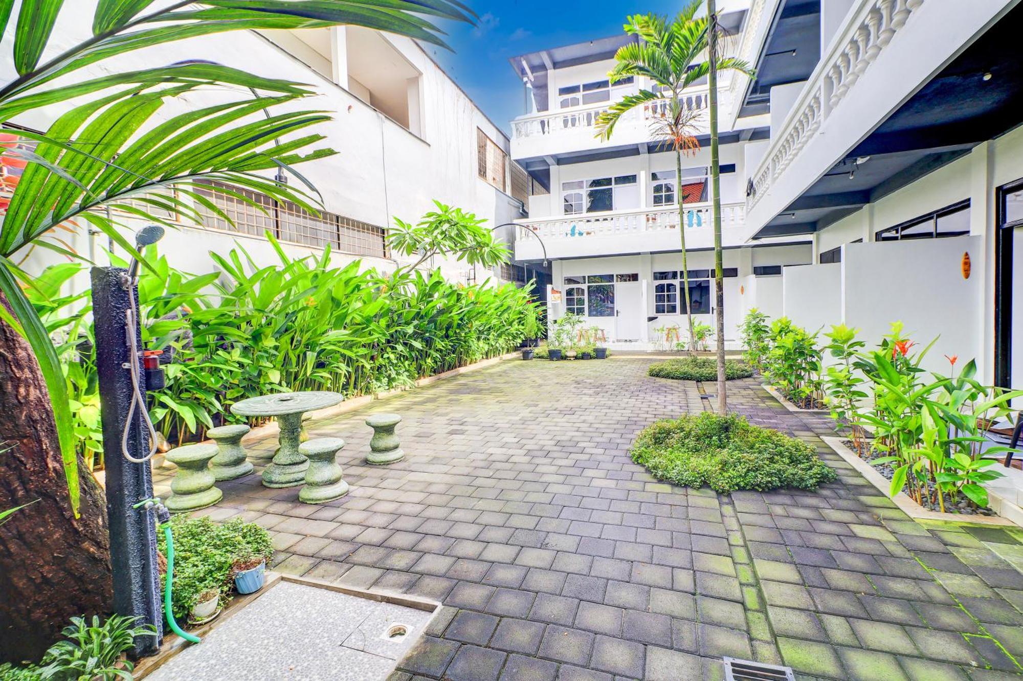 Collection O Legian Near Legian Beach Exterior foto
